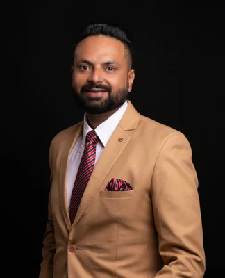 Image of Pushpinder Brar, Associate